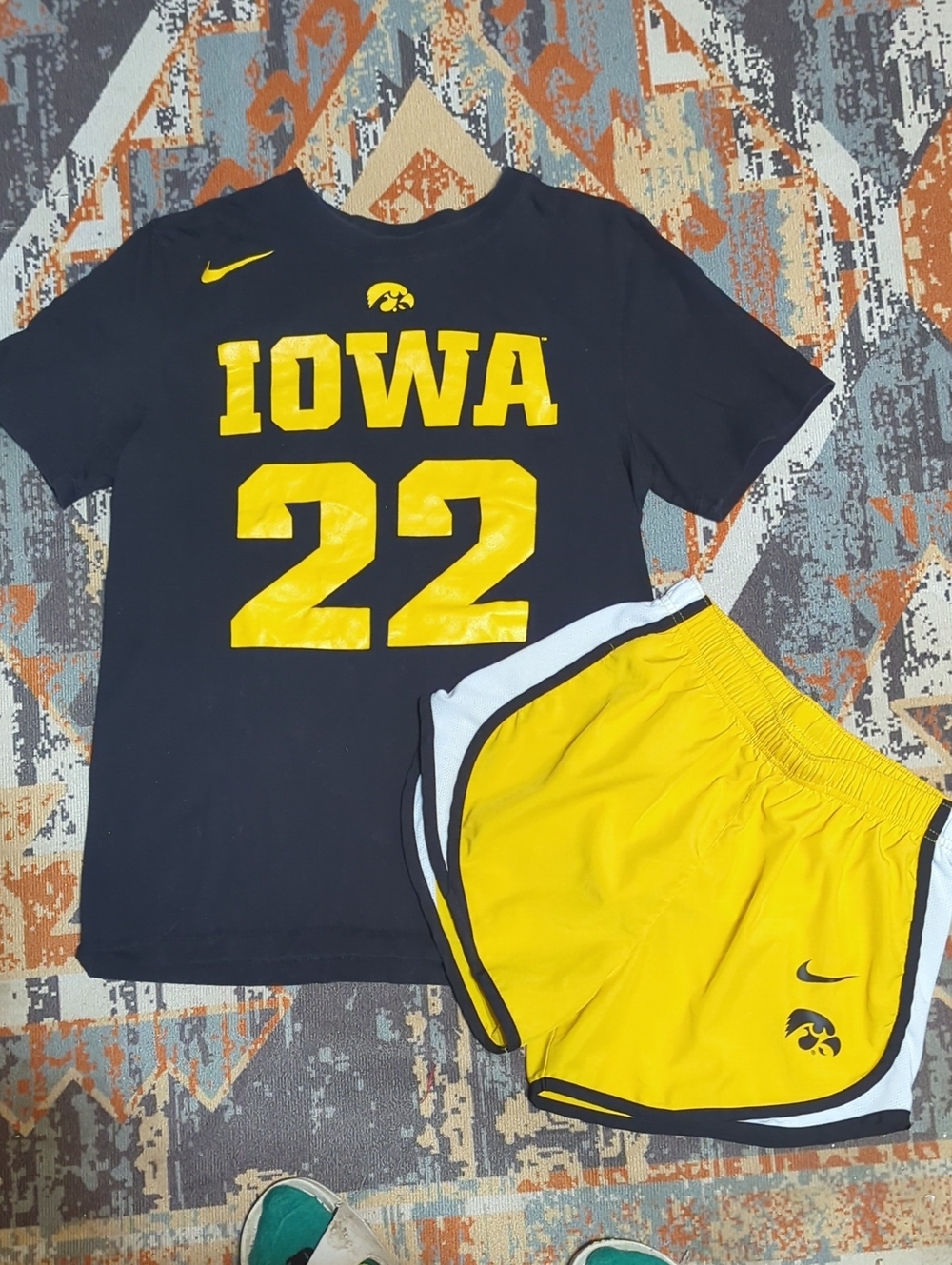 Hawkeyes Caitlin Clark #22 graphic t-shirt with matching gold athletic shorts